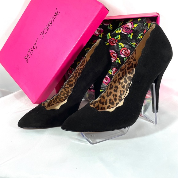 Betsey Johnson heels - Picture 9 of 11
